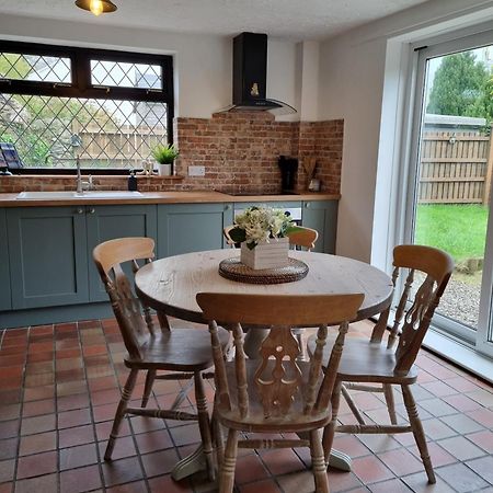 Green Cottage - Snowdonia Llanllechid Екстер'єр фото